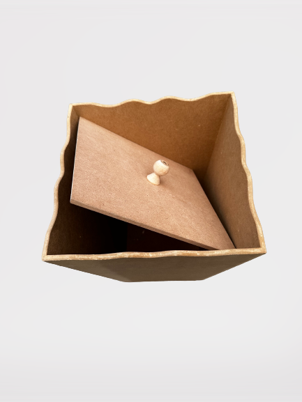 Кутия с капак - заготовка 24 x 24 x 29 cm